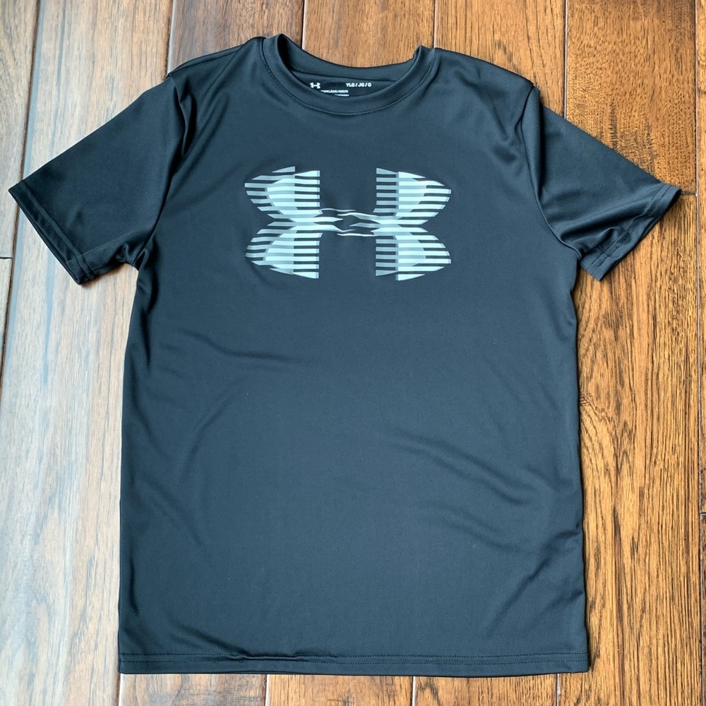 Boys UA T-shirt